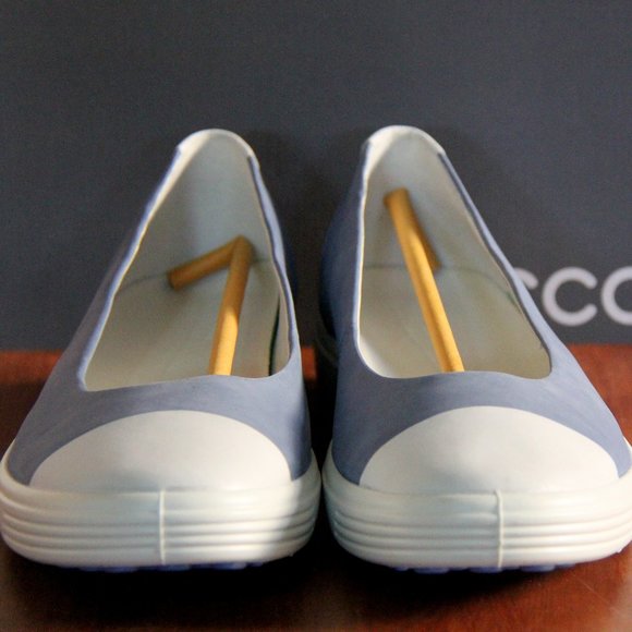 ecco soft ballerina